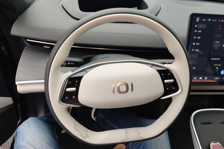 Used CHANGAN NEVO A07 2025 Pure Electric "True Fragrance" Edition 625 Flagship Model Steering Wheel