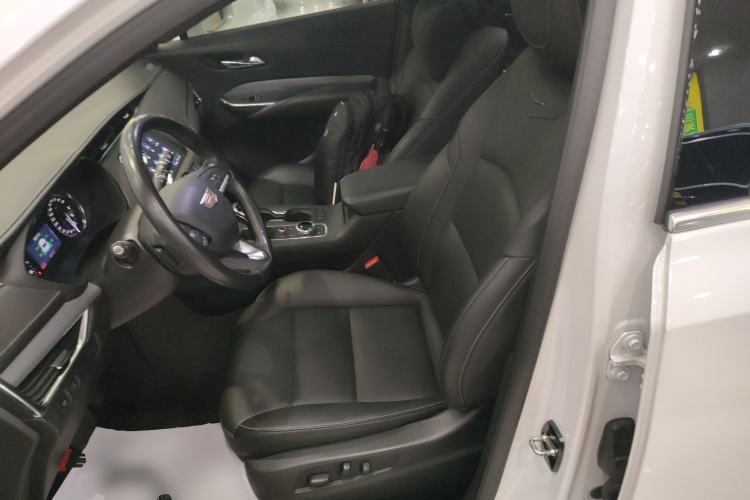 Used Cadillac XT4 2018 28T Two-Wheel Drive Leading Version