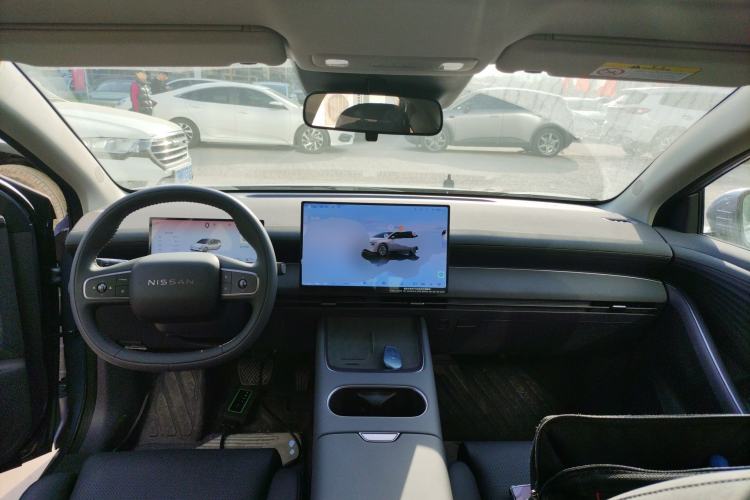 Used Nissan N6 2026 Model 180 Max Center Console