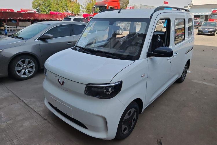 Used Wuling Zhiguang New Energy 2025 Comfort Model