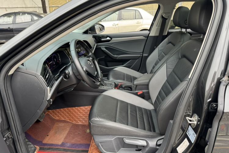 Used Volkswagen Sagitar 2022 280TSI DSG Flyover Edition
