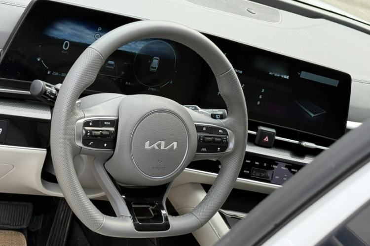 Used Kia Sportage (Chinese Domestic Model) 2023 1.5T Two-Wheel Drive Prestige Edition Interior 3