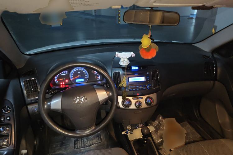 Used Hyundai Celesta 2011 1.6L Manual Comfort Edition
