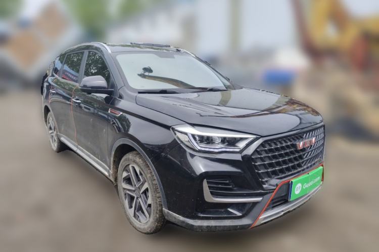 Used Sinotruk VGV U75PLUS 2021 2.0 TGDI Luxury Pro 7-Seater Front Right 45 Deg