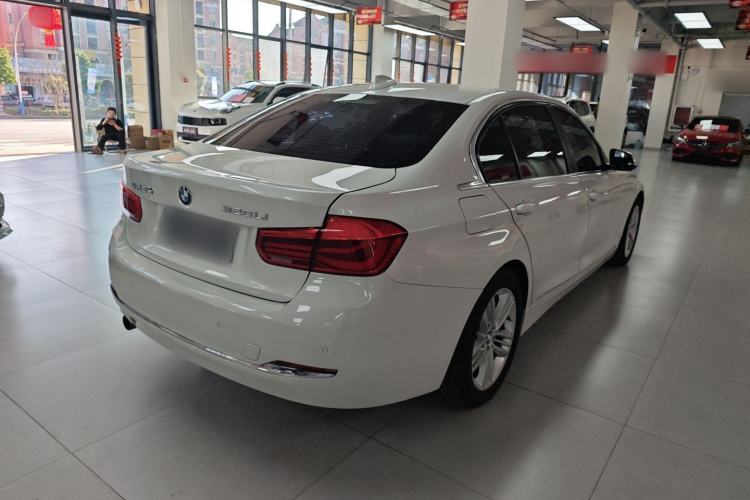 Used BMW 3 Series 2016 320Li Ambition Model Rear Right 45 Deg