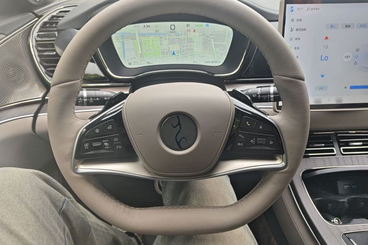 Used BYD Han 2025 EV Intelligent Driving Edition 701KM LiDAR Flagship Model
