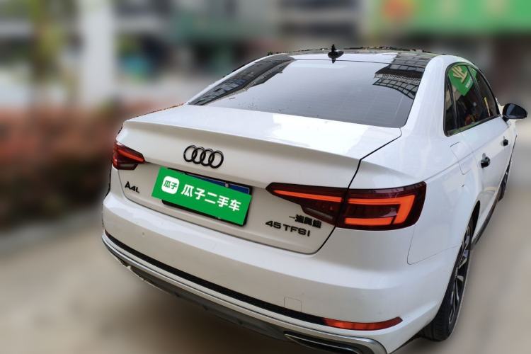 Used Audi A4L 2019 40 TFSI Fashion Version China V