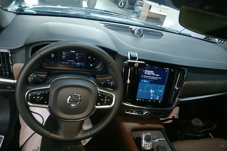 Used Volvo S90 2023 B5 Zhiyuan Luxury Edition
