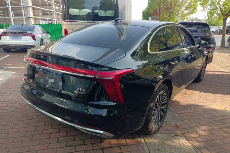 Used Hongqi H5 2025 2.0T Automatic Flag Edition – 500 000 Units Commemorative Version
