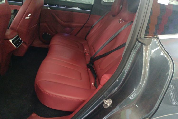 Used Hima Luxeed R7 2024 All-Electric 736 km Ultra
