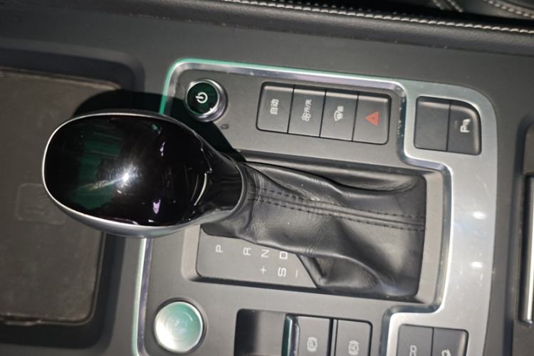 Used BYD Tang 2018 2.0T Automatic Smart Connect Prestige 7-Seater China V Standard