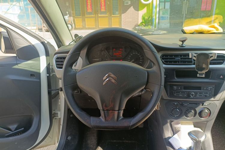 Used Citroen Elysee 2016 1.6L Automatic Fashion Model Steering Wheel