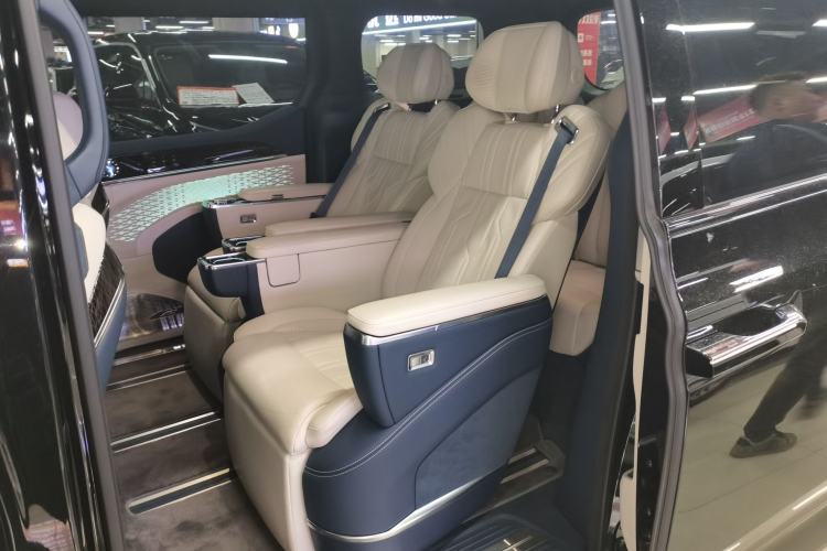 Used Zeekr 009 2022 ME Edition Left Rear Seat