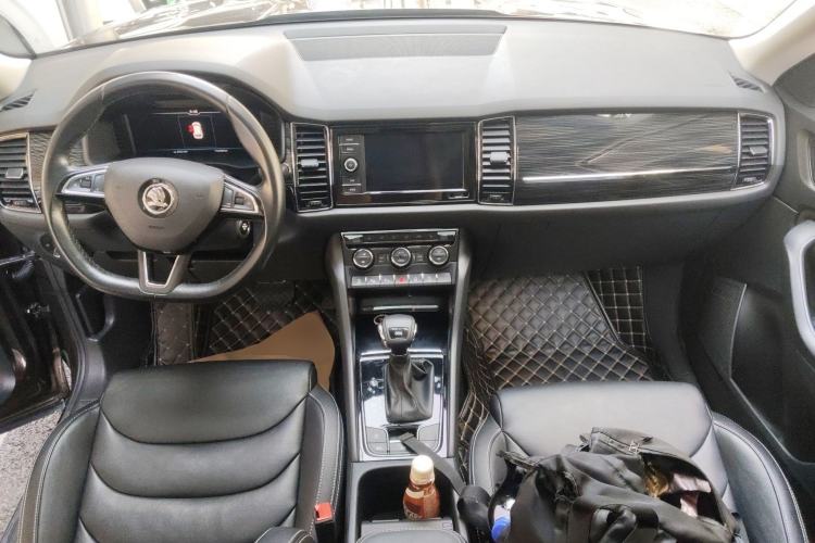 Used Skoda Kodiaq 2019 Facelifted TSI330 7-Seater Two-Wheel-Drive Luxury Enjoyment Edition China VI Standard