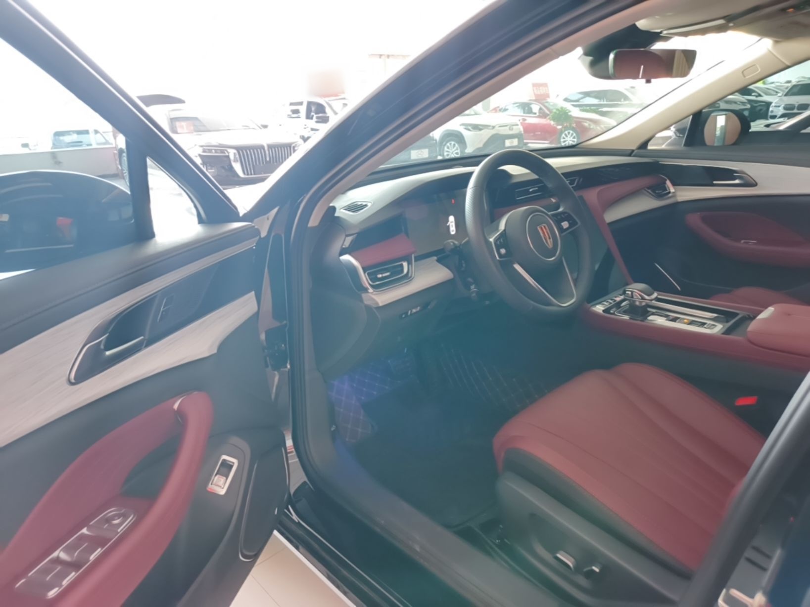 Hongqi H5 PHEV 2025 130 Super Hybrid Version — снимка 20