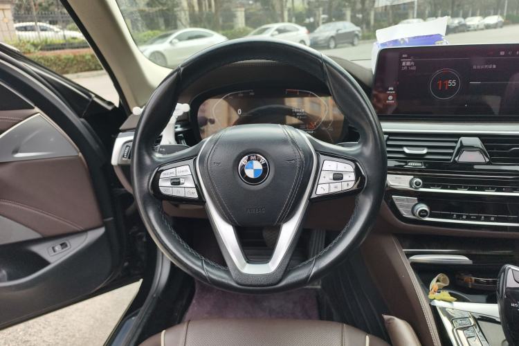 Used BMW 5 Series 2021 525Li Luxury Package