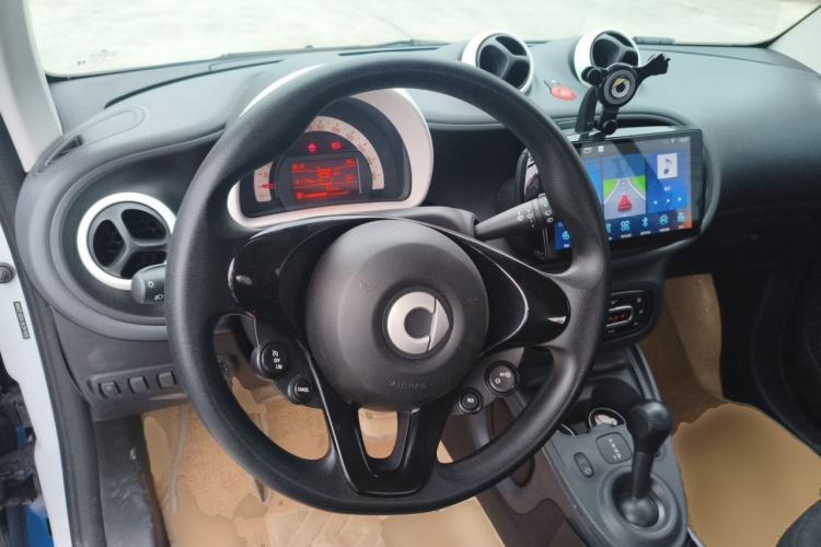 Used smart fortwo 2018 1.0L 52kW Hardtop Dynamic Version China V