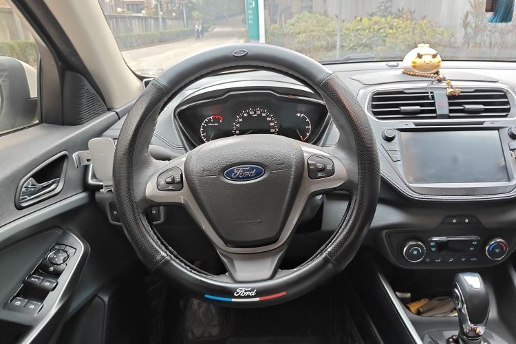 Used Ford Escort 2017 Happiness Edition 1.5L Automatic Fashion Version