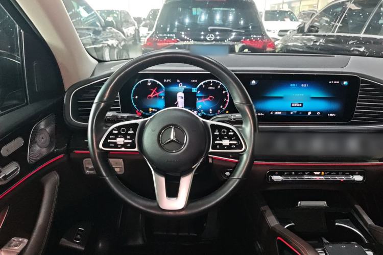 Used Mercedes-Benz GLE 2021 GLE 350 4MATIC Stylish Model Steering Wheel