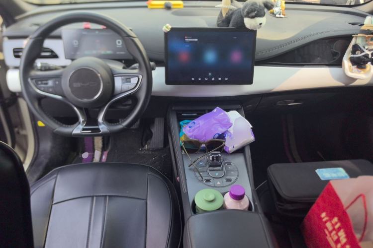 Used BYD Seal 06 New Energy 2024 DM-i 120KM Prestige Model Center Console