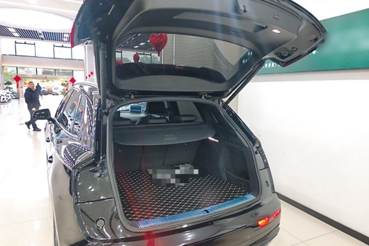 Used Audi Q5L 2023 40T Luxury Dynamic Model