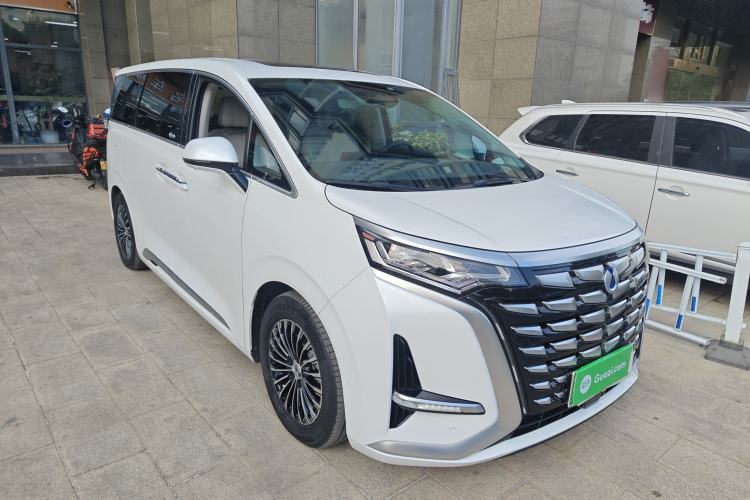 Used Denza D9 2022 DM-i 970 Four-Wheel Drive Flagship Model