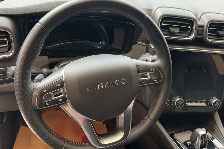 Used Lynk & Co 03 2018 1.5TD DCT JingPro Edition China V Standard Interior 14