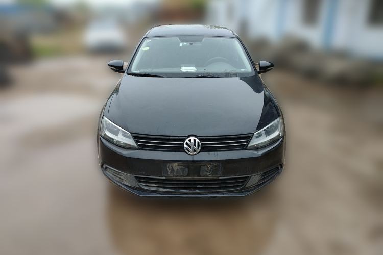 Used Volkswagen Sagitar 2012 1.6L Manual Comfort Model Front