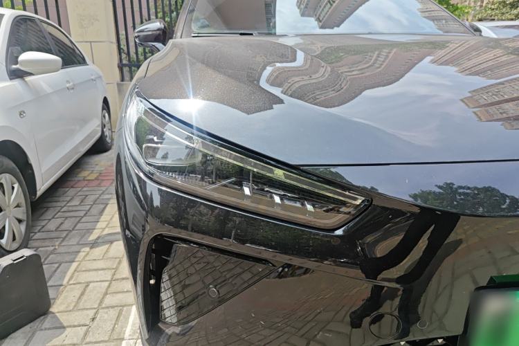 Used NETA L 2024 Extended-Range 310 Flash-Charge Red Edition
