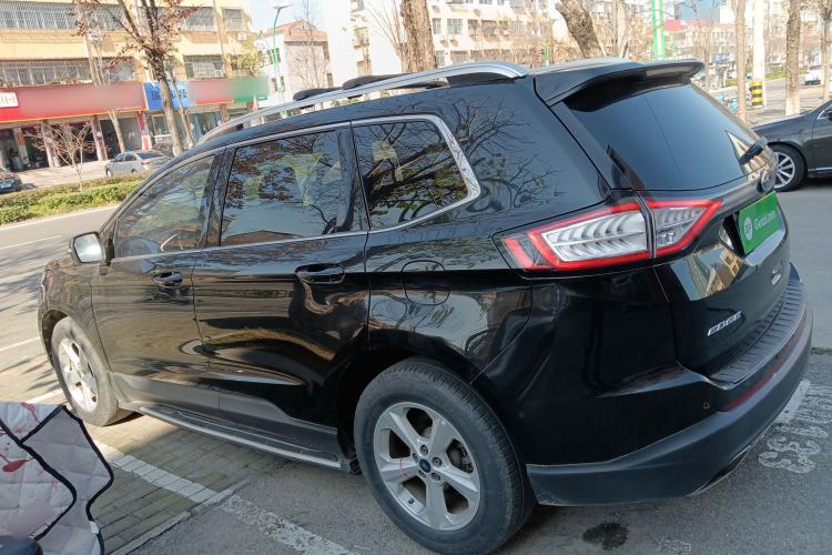 Used Ford Edge 2016 EcoBoost 245 Two-Wheel-Drive Titanium 5-Seater
