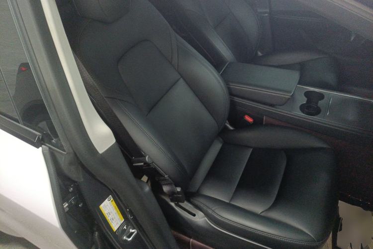 Used Tesla Model Y 2021 Performance High-Performance All-Wheel-Drive Version