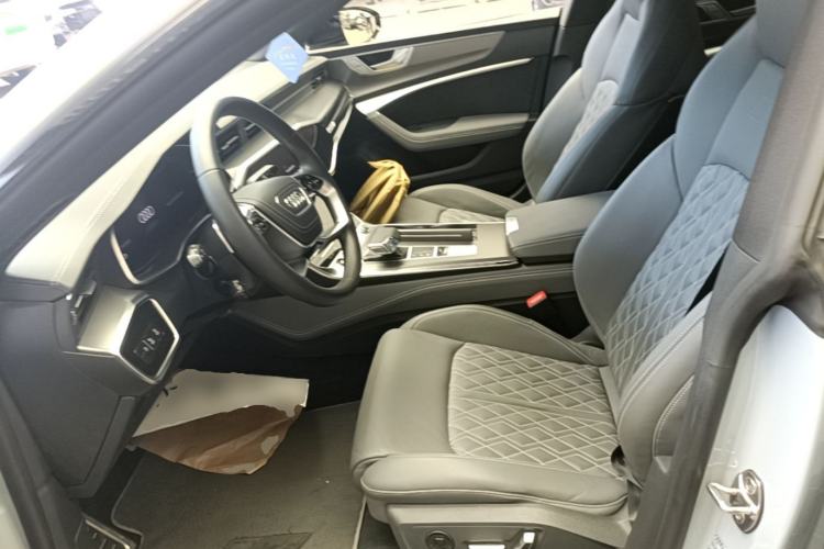 Used Audi A7L 2024 45 TFSI quattro RS Performance Edition

