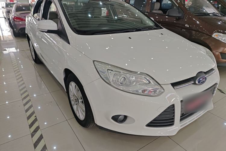 Used Ford Focus 2012 Sedan 1.6L Automatic Comfort Model
