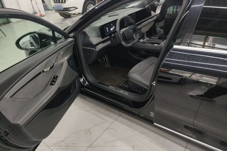 Used VOYAH PASSION 2023 Four-Wheel Drive Flagship Edition