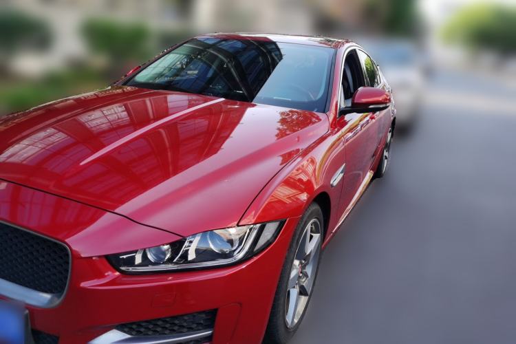 Used Jaguar XE 2017 2.0T 200 PS R-Sport