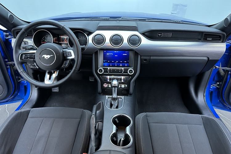Used Ford Mustang 2019 2.3T Automatic Hardtop Base Version U.S. Specification Interior 4
