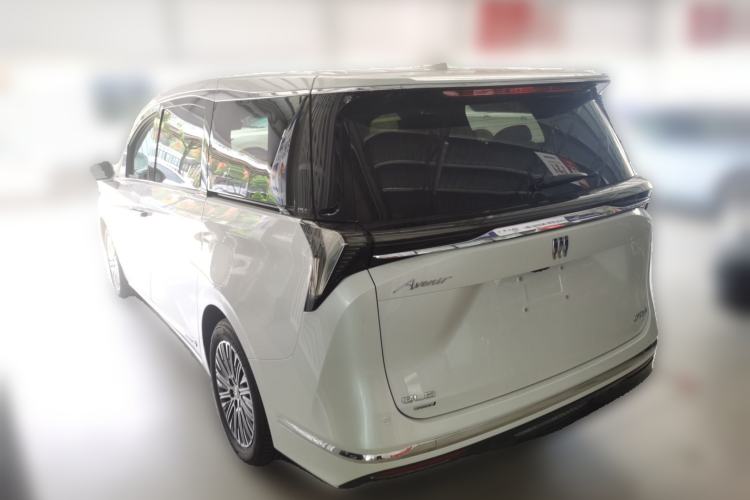 Used Buick GL8 New Energy 2024 Lu Zun Deluxe Edition 7-Seater Rear Left 45 Deg