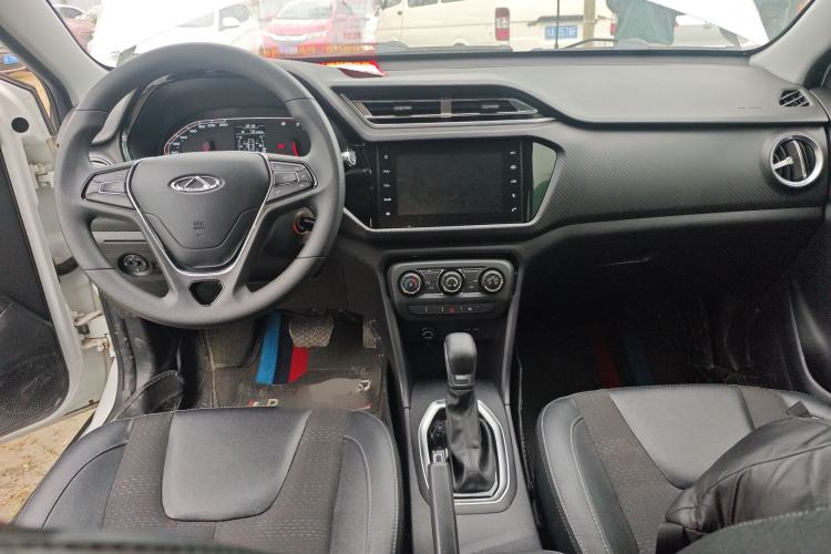 Used Chery Tiggo 3X 2020 Quality Edition 1.5L CVT Luxury Version Center Console