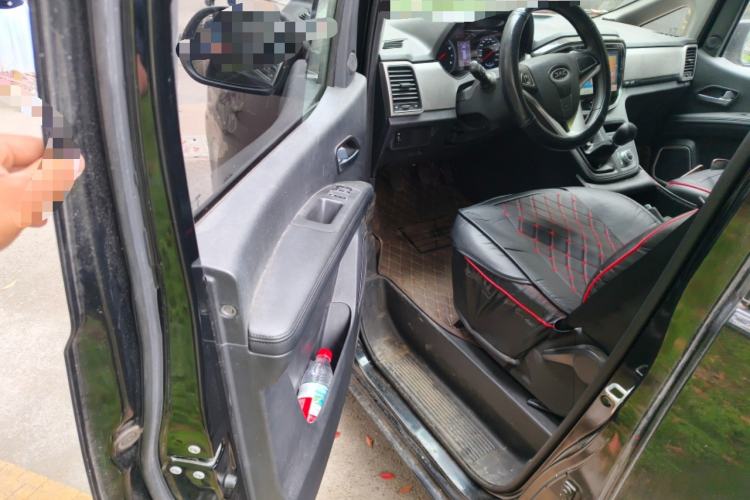 Used JAC Refine M4 2018 2.0L Manual Express Version