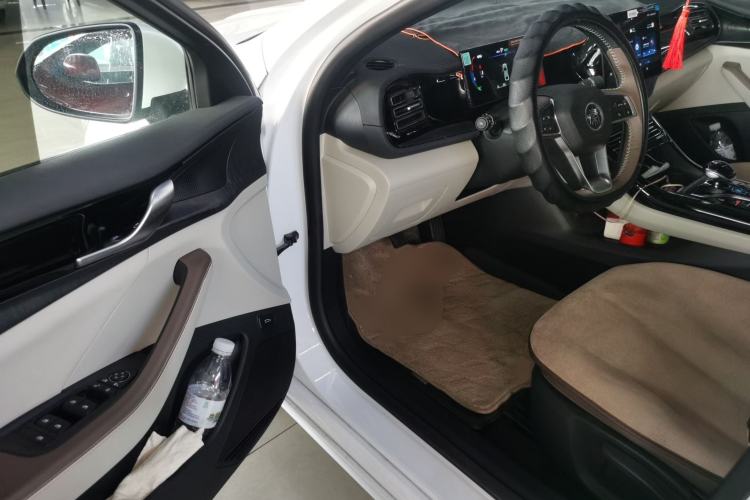 Used BYD Qin PLUS 2024 HONOR Edition DM-i 55KM Leading Model