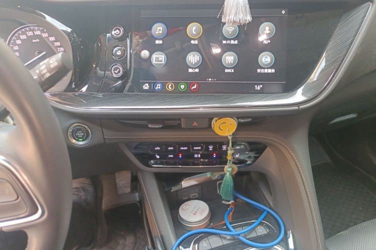 Used Buick Envision 2022 Facelift Encore S 552T Two-Wheel-Drive Luxury Model
