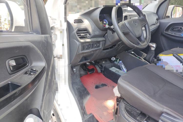 Used CHANGAN KAICHENG Ruixing EM80 2023 Liftback Design 6-Seater Comfort Version 38.7 kWh