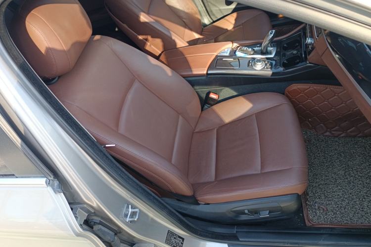 Used BMW 5 Series 2017 520Li Elegant Edition
