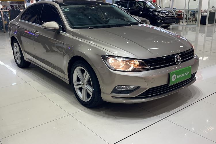 Used Volkswagen Lamando 2015 280TSI DSG Comfort Edition Exterior 2