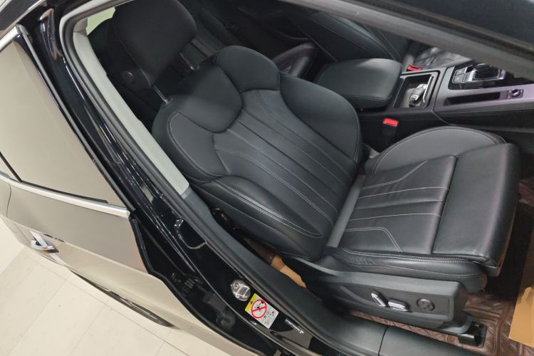 Used Audi Q5L 2023 40T Fashionable and Dynamic Edition