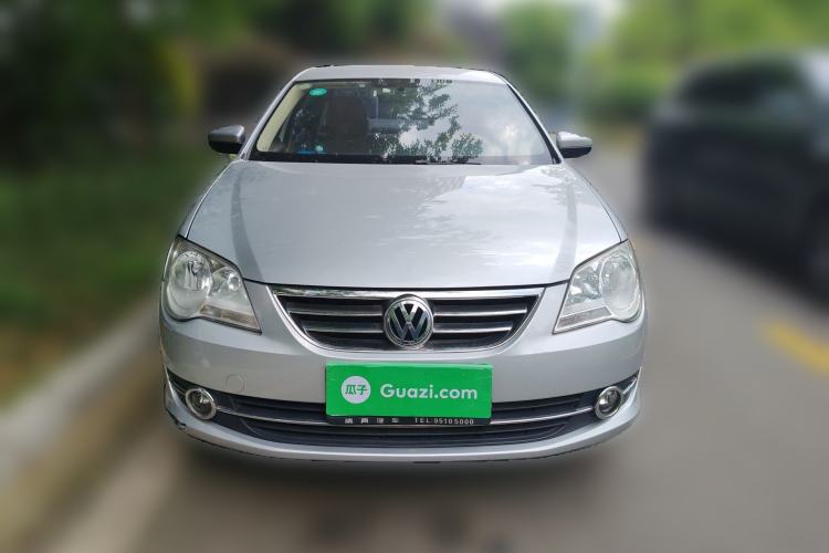 Used Volkswagen Bora 2012 1.6L Automatic Fashion Edition Front
