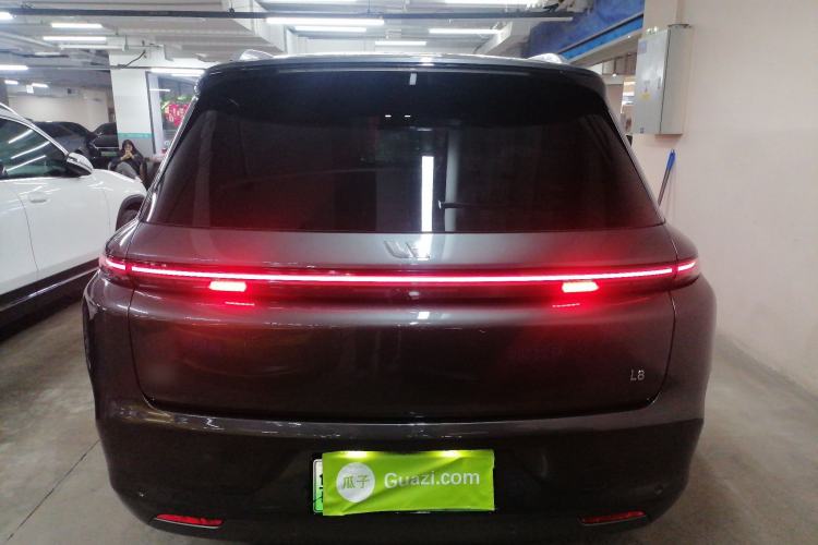 Used Li Auto L8 2023 Pro Model
