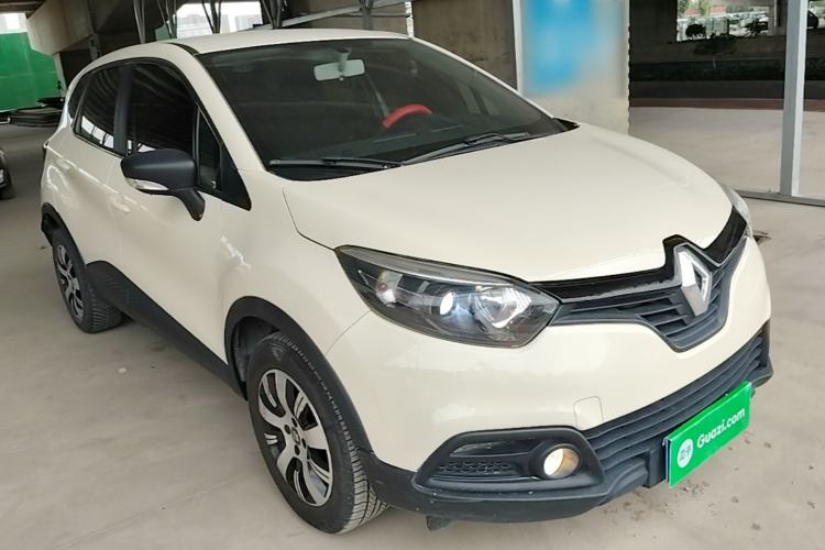 Used Renault Captur 2015 1.2T Automatic Standard Edition
