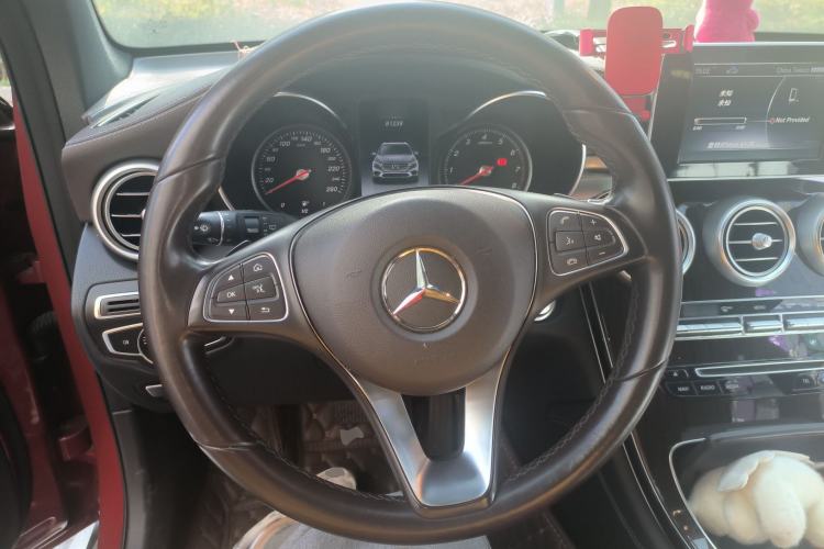 Used Mercedes-Benz GLC 2019 GLC 260 L 4MATIC Dynamic Model