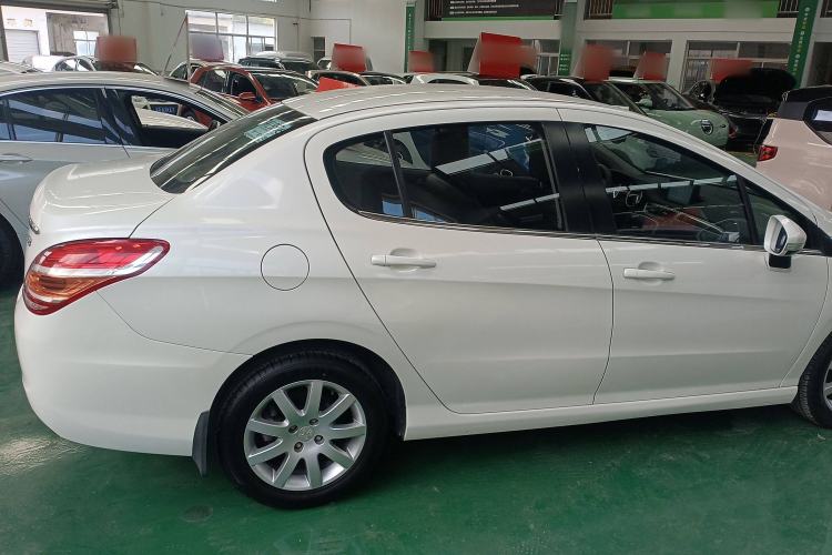 Used Peugeot 308 2014 Enjoy Edition Classic 1.6L Manual YouShang Model
